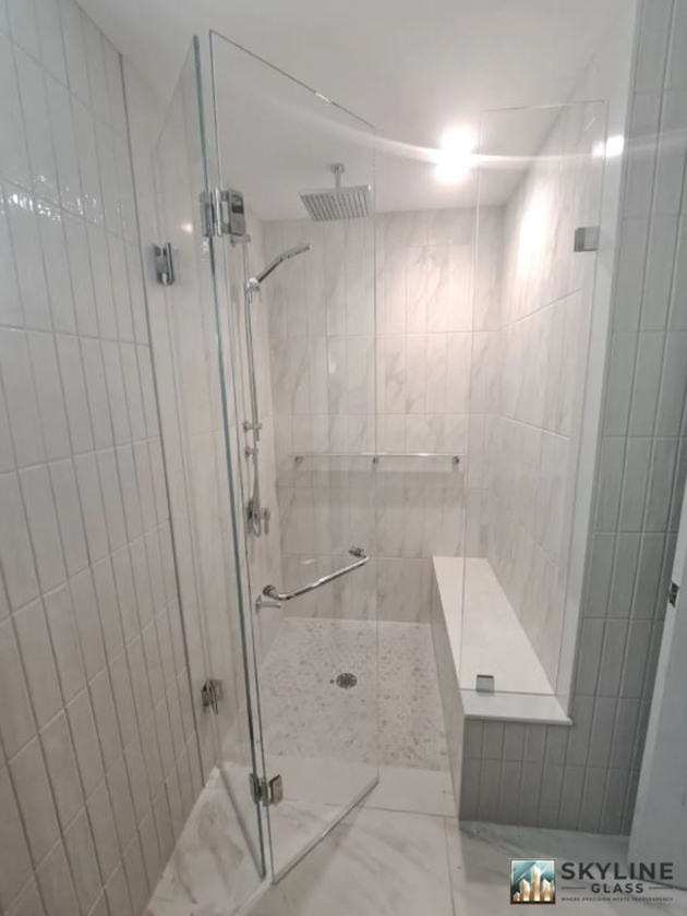 High-Quality Folding Glass Shower Doors